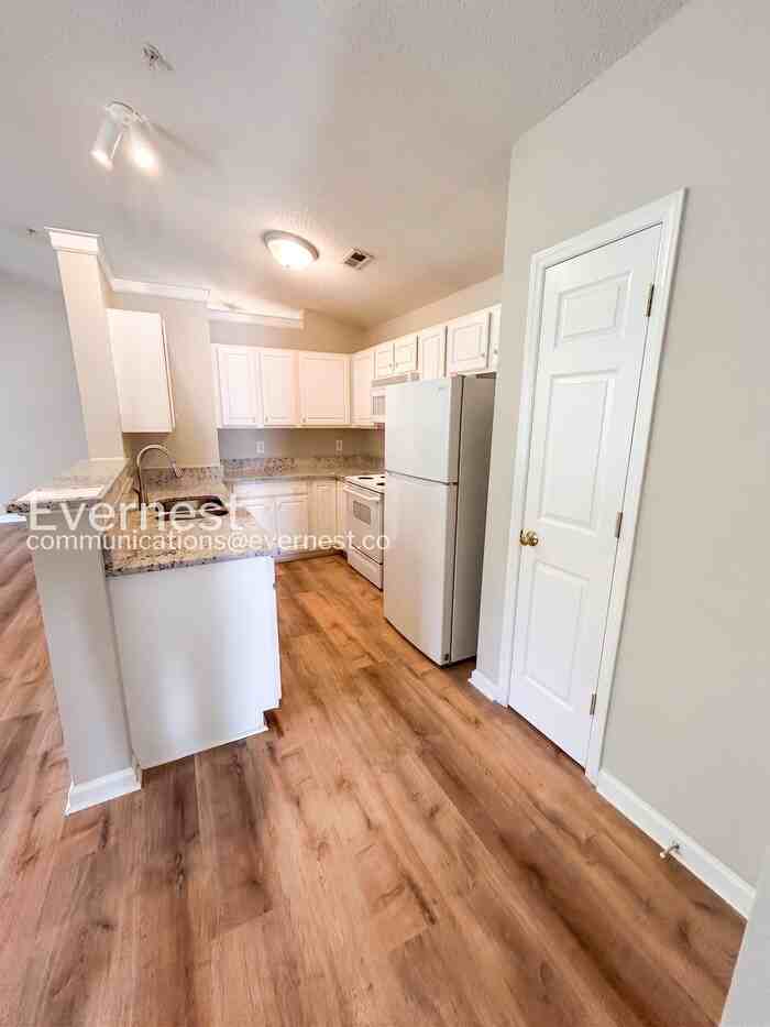433 Scholastic Dr - Photo 2 of 26