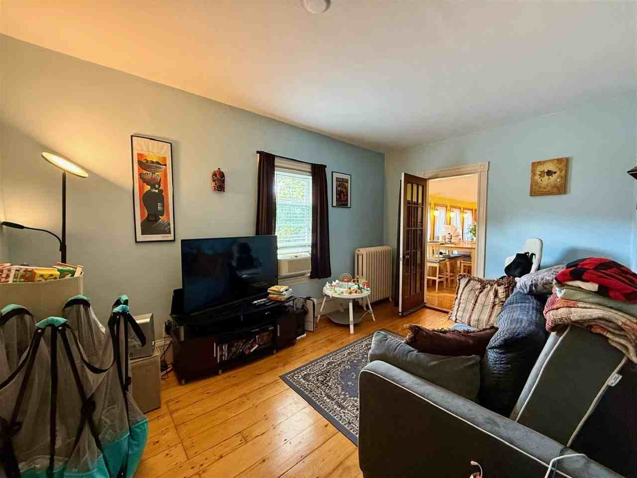 27 Hillsdale Rd #2 - Photo 7 of 13