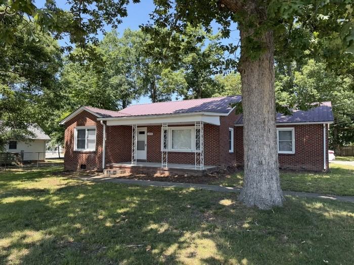 1072 Johnsontown Rd - Photo 2 of 10