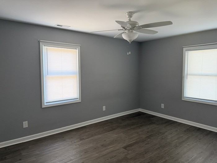 1072 Johnsontown Rd - Photo 3 of 10