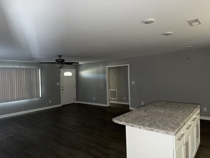 1072 Johnsontown Rd - Photo 5 of 10