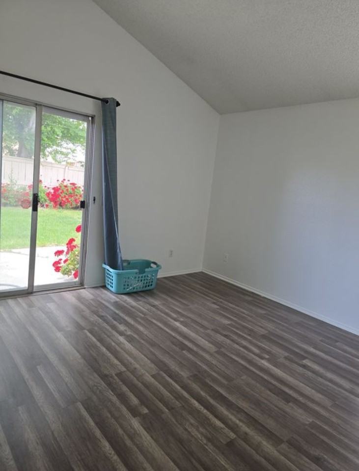 36851 Goldenview Way #NA - Photo 7 of 9