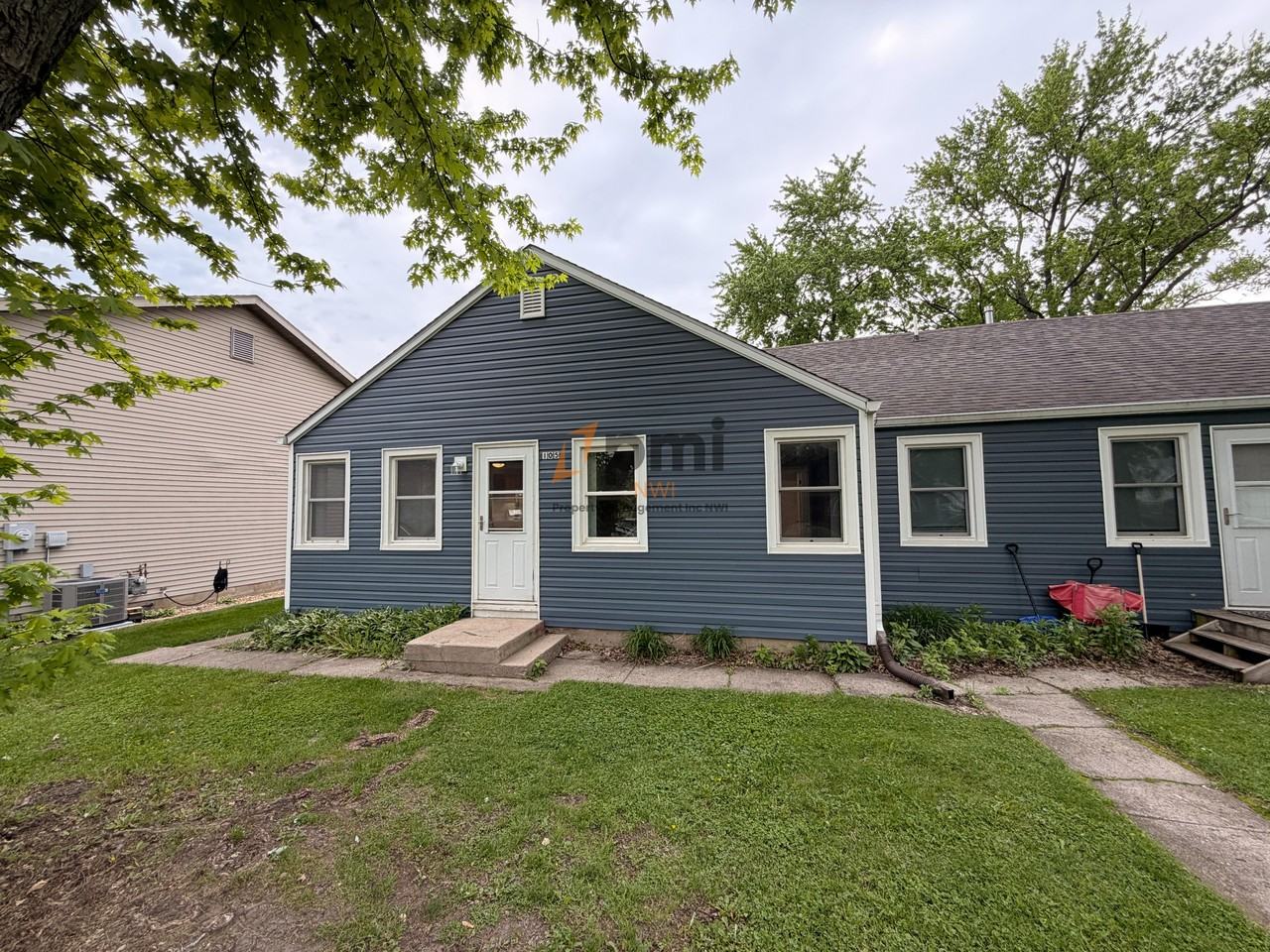 103 W Mcalpin St #105 - Photo 2 of 9