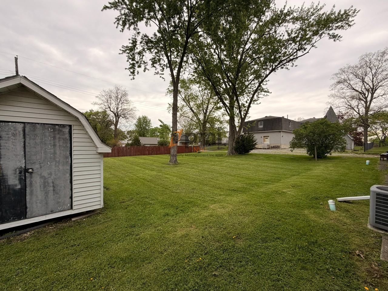 103 W Mcalpin St #105 - Photo 5 of 9