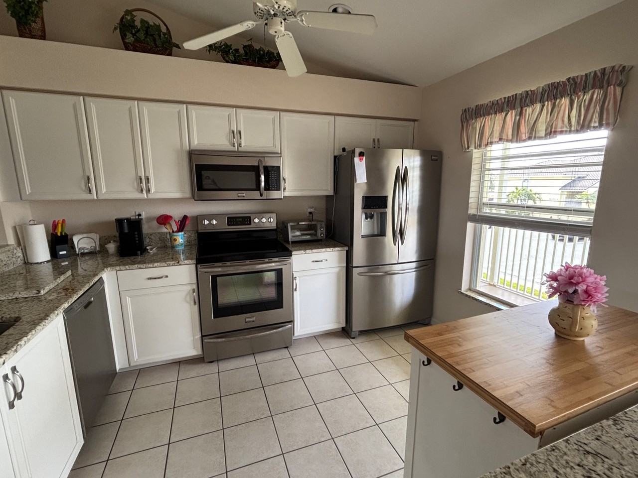 4000 Bal Harbor Blvd #223 - Photo 5 of 15