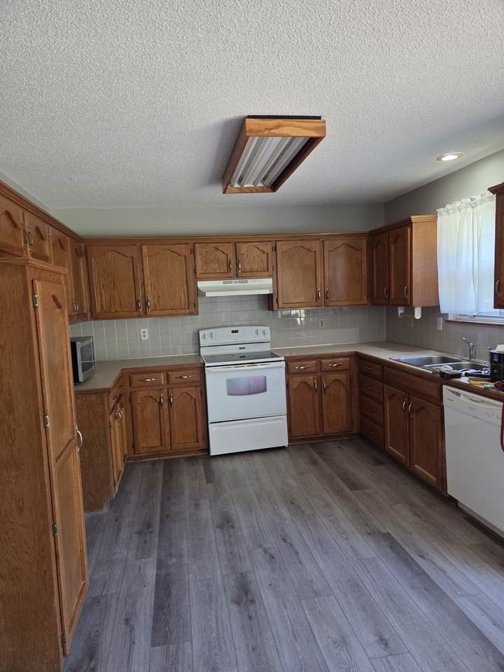 200 Toucan St #NA - Photo 3 of 7