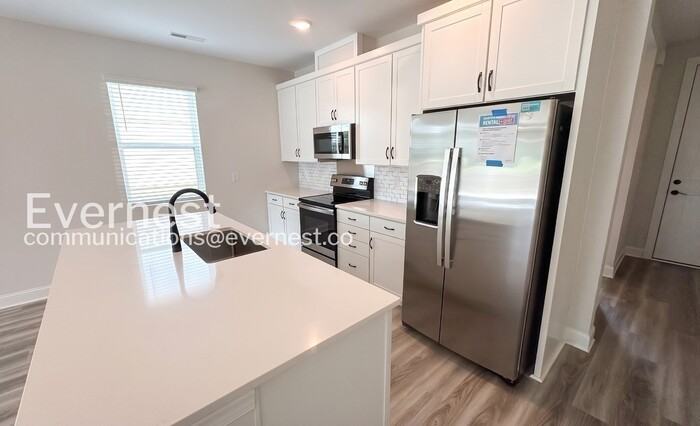 108 Jude Ln - Photo 2 of 24