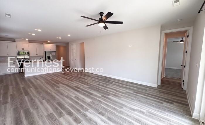 108 Jude Ln - Photo 4 of 24