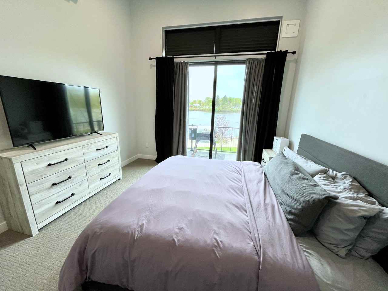 220 King St #9 - Photo 7 of 14