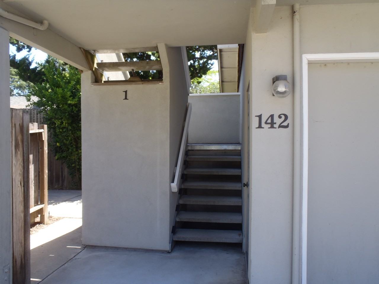 142 Belmont St #1 - Photo 2 of 10
