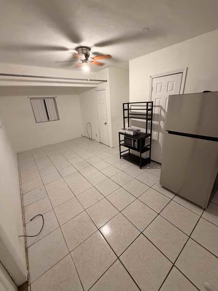 6580 Nw 22nd St #2 - Photo 3 of 7