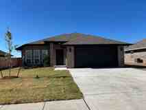 1024 Se 16th Ter - Photo 1 of 1
