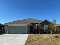 1036 Se 16th Ter - Photo 1 of 1