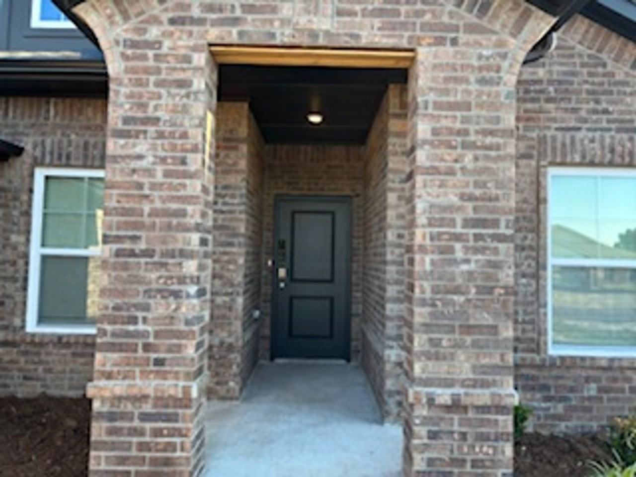 1037 Se 16th Ter - Photo 3 of 20