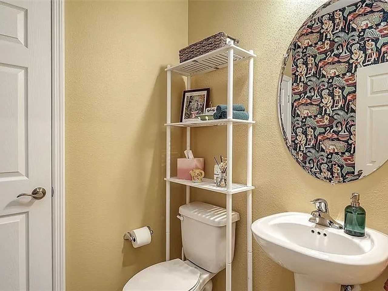 7448 Cabin Ln - Photo 6 of 50