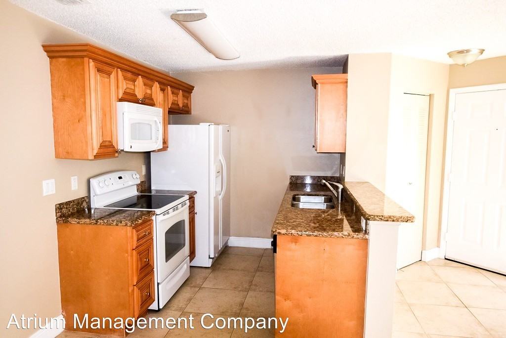 2585 Grassy Point Dr #203 - Photo 3 of 10