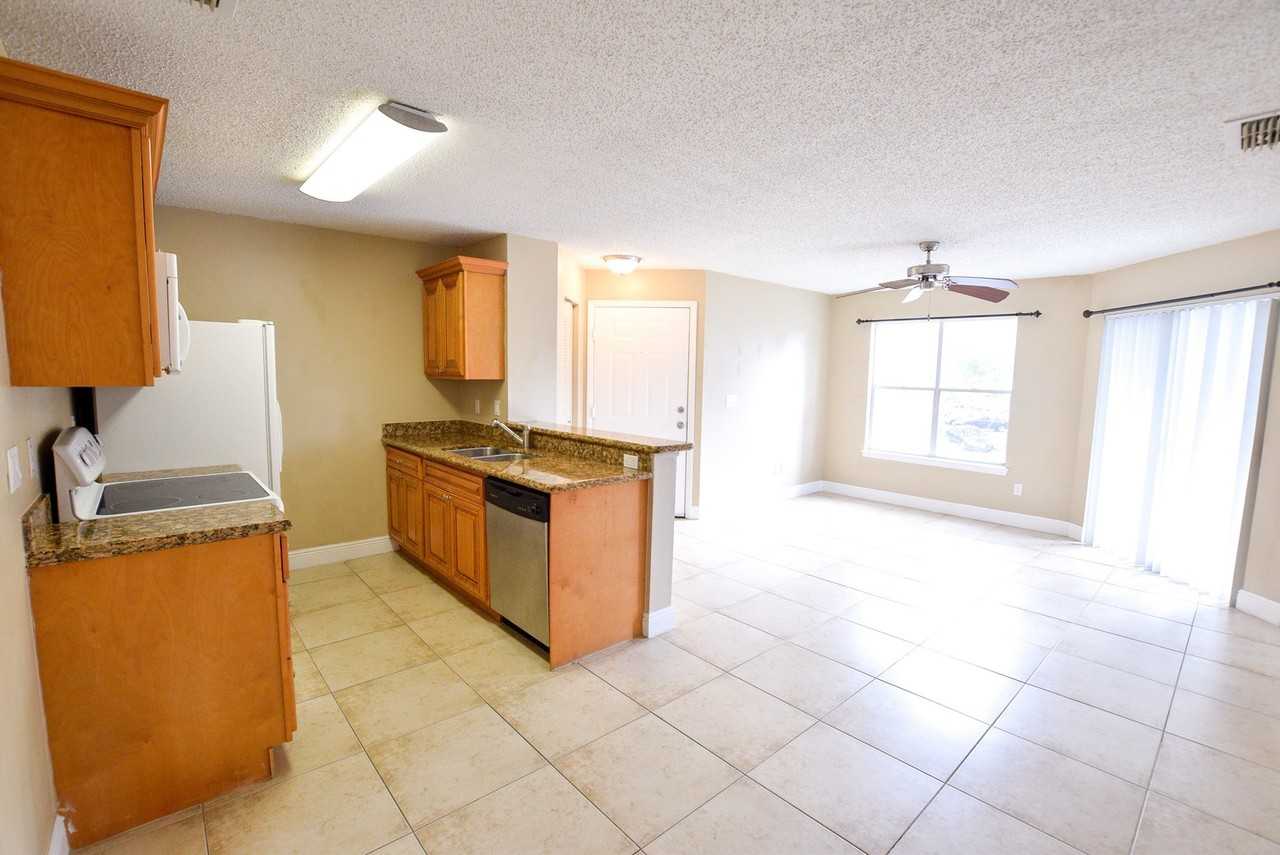 2585 Grassy Point Dr #203 - Photo 4 of 10
