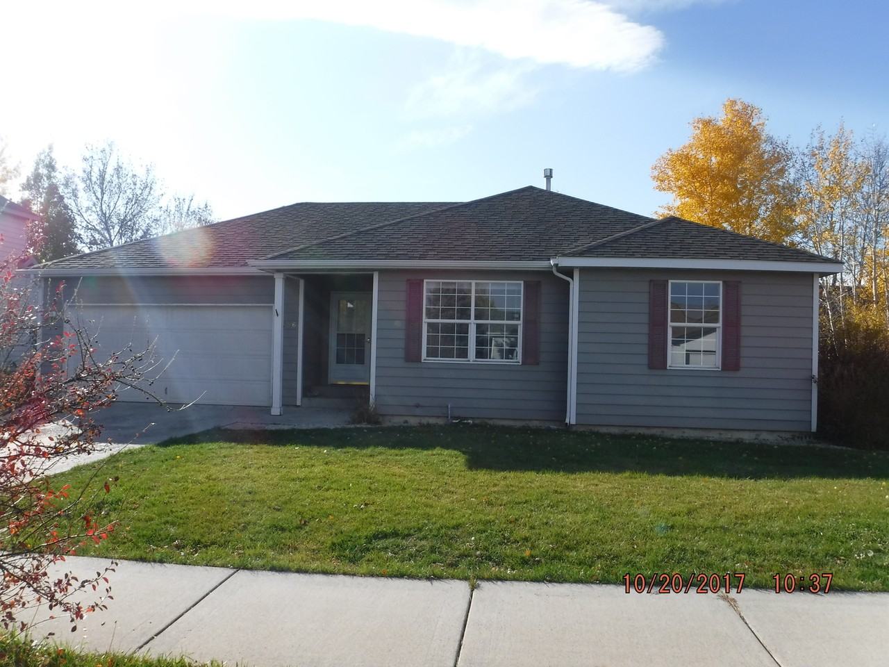 2716 W Villard St - Photo 4 of 20