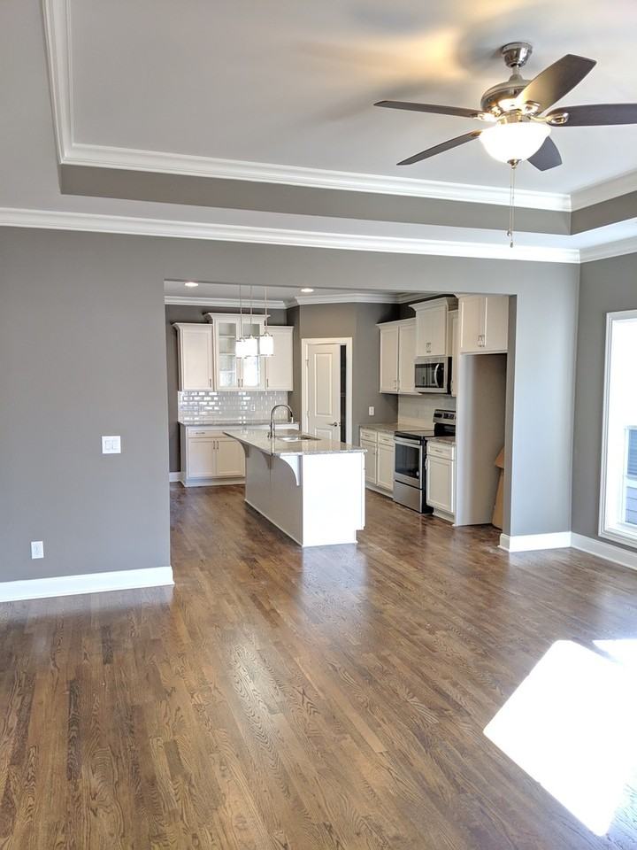 4060 Liberton Way - Photo 3 of 6