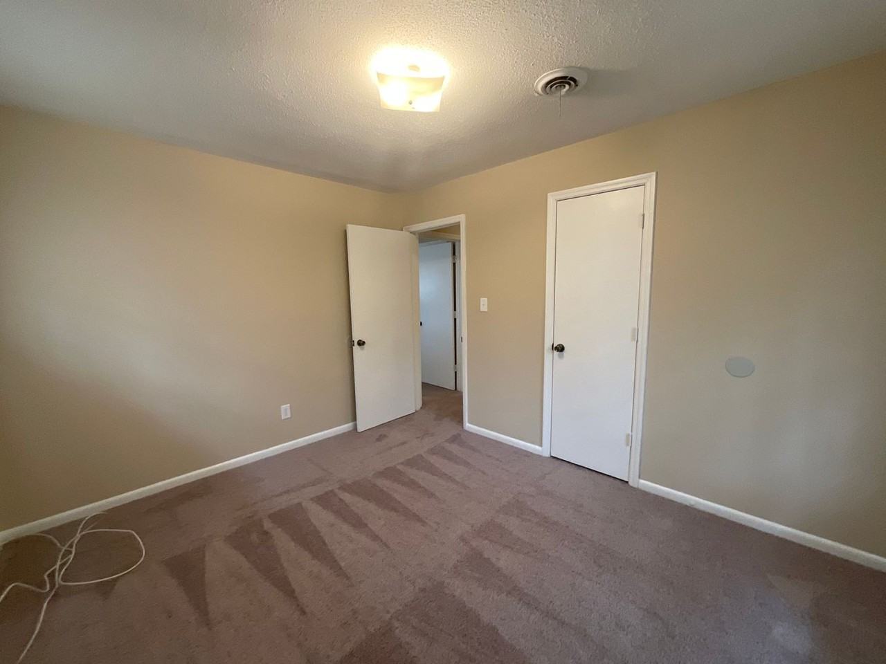 2338 Helsinki Dr - Photo 5 of 19