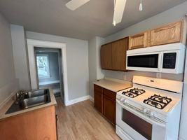 featured image of 702 S 6th Ave