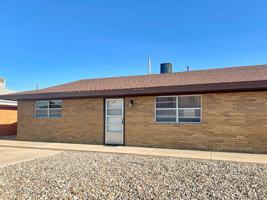 featured image of 519 E Sunset Cir