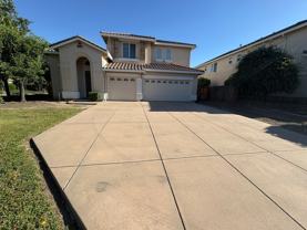 100 Mount Adams Cir - Photo 1 of 1