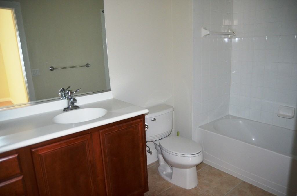 11942 Nautica Dr - Photo 7 of 10