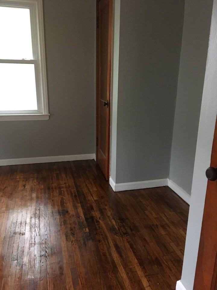 243 Polk St - Photo 4 of 8