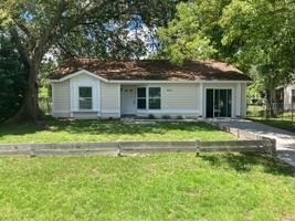 featured image of 2671 Bentley Dr
