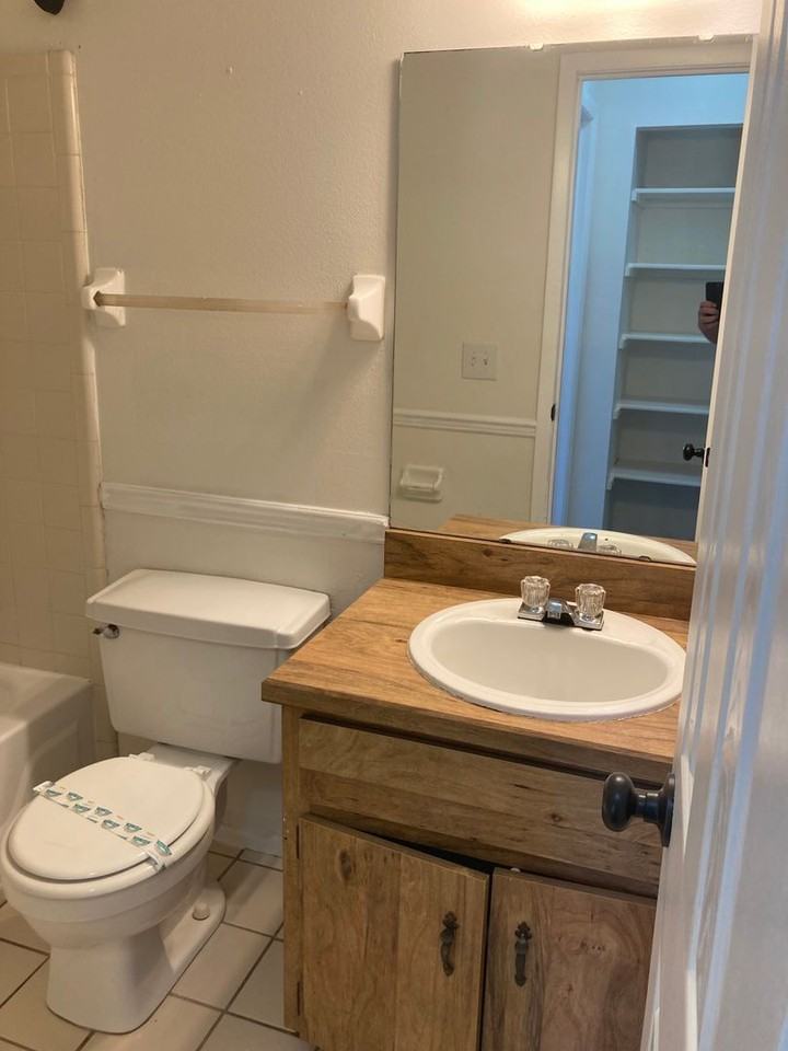 2671 Bentley Dr - Photo 5 of 16