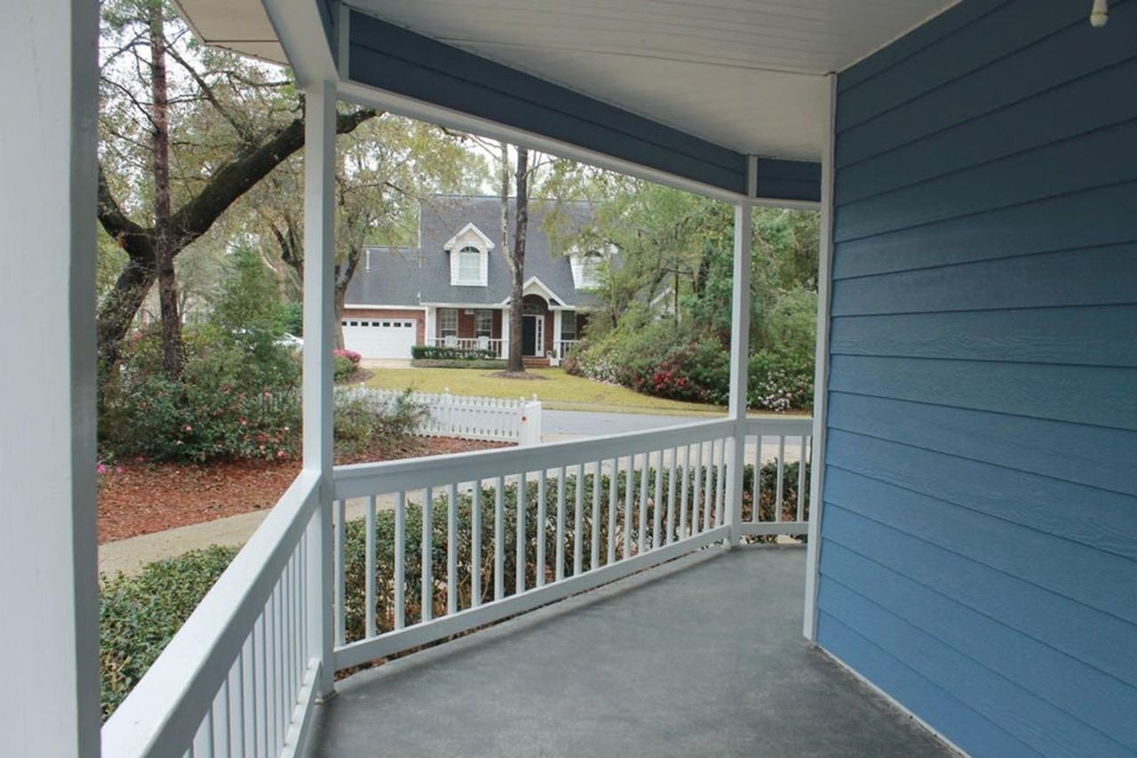 1737 Bolton Village Ln - Photo 3 of 14