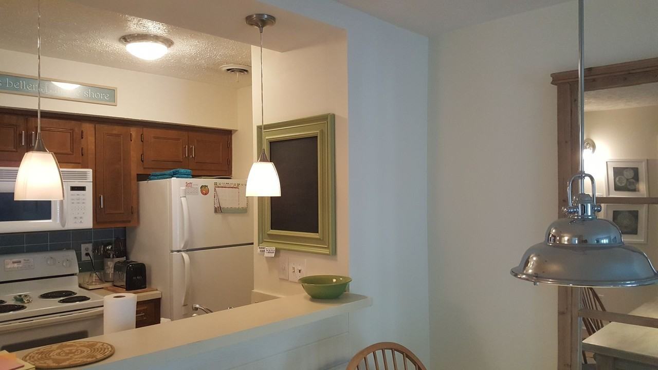 4706 4706 Cobblestone Drive 48th Ave N. - Photo 3 of 8