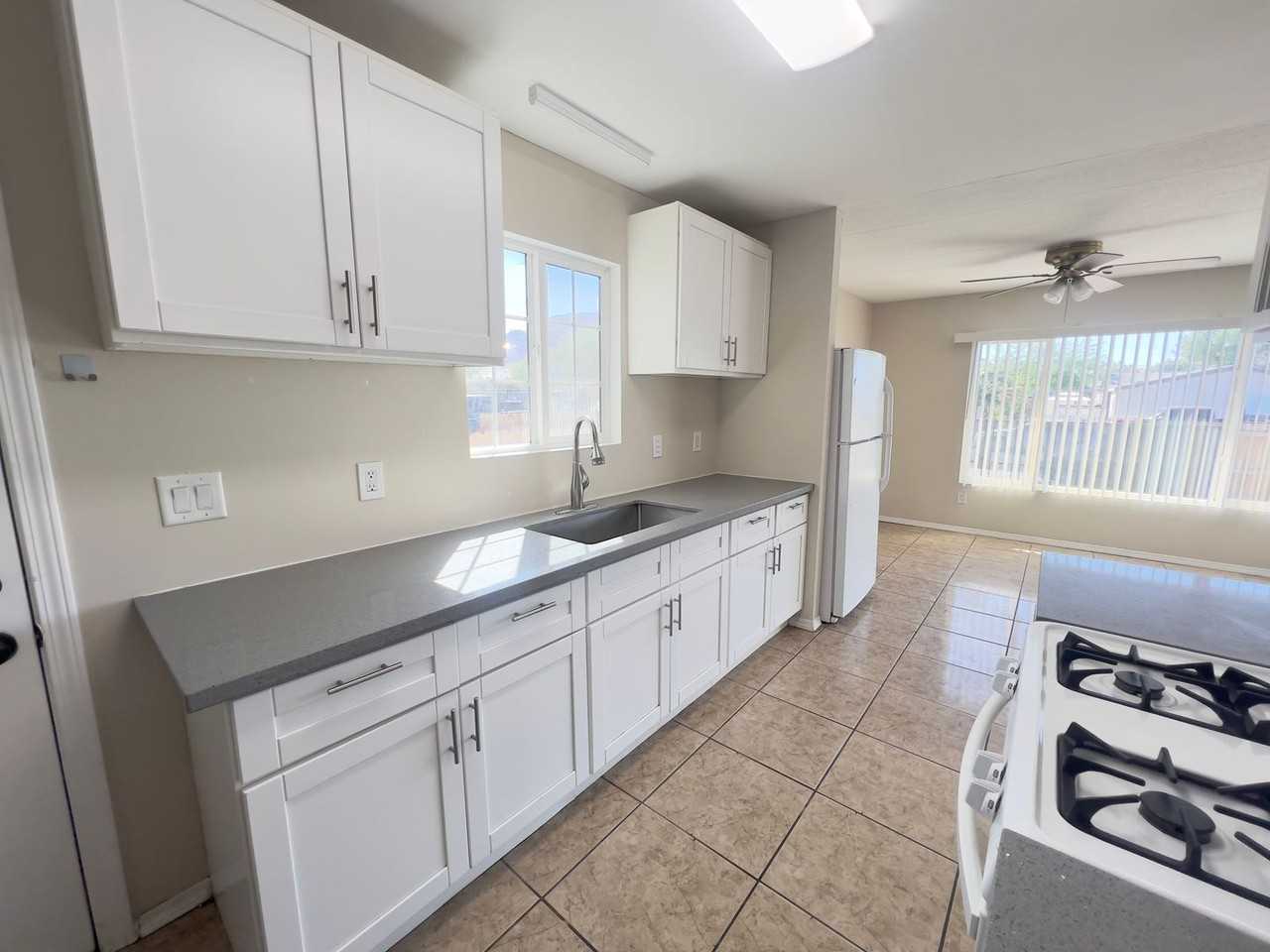 6060 Yellowstone Ave - Photo 5 of 22