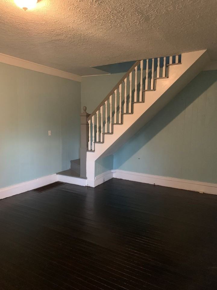 2007 Logan Ave - Photo 3 of 16