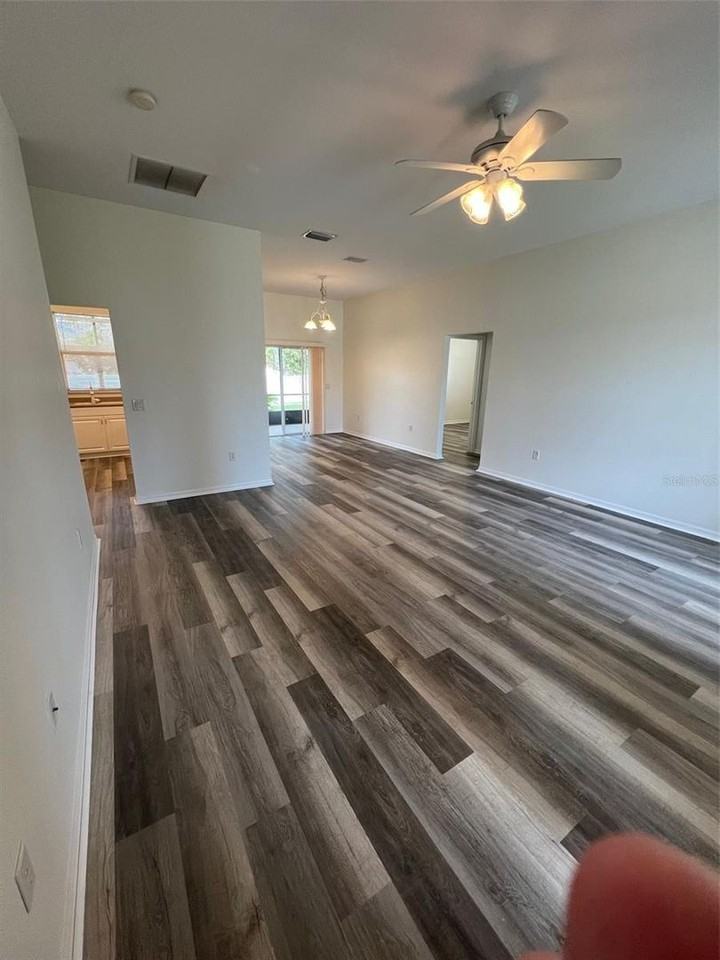 4733 S Cranberry Blvd - Photo 3 of 20