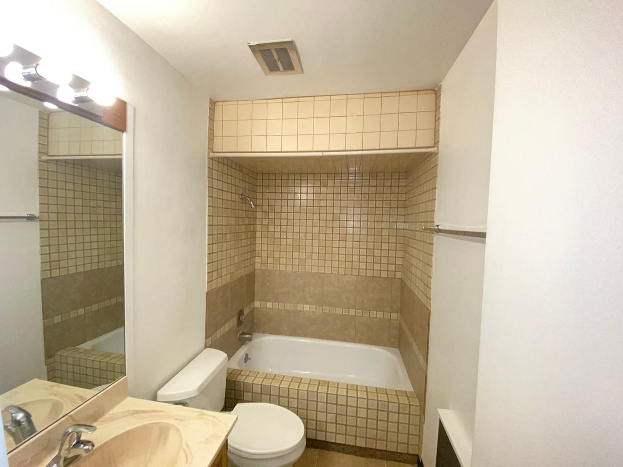 751 Tahoe Blvd - Photo 7 of 8