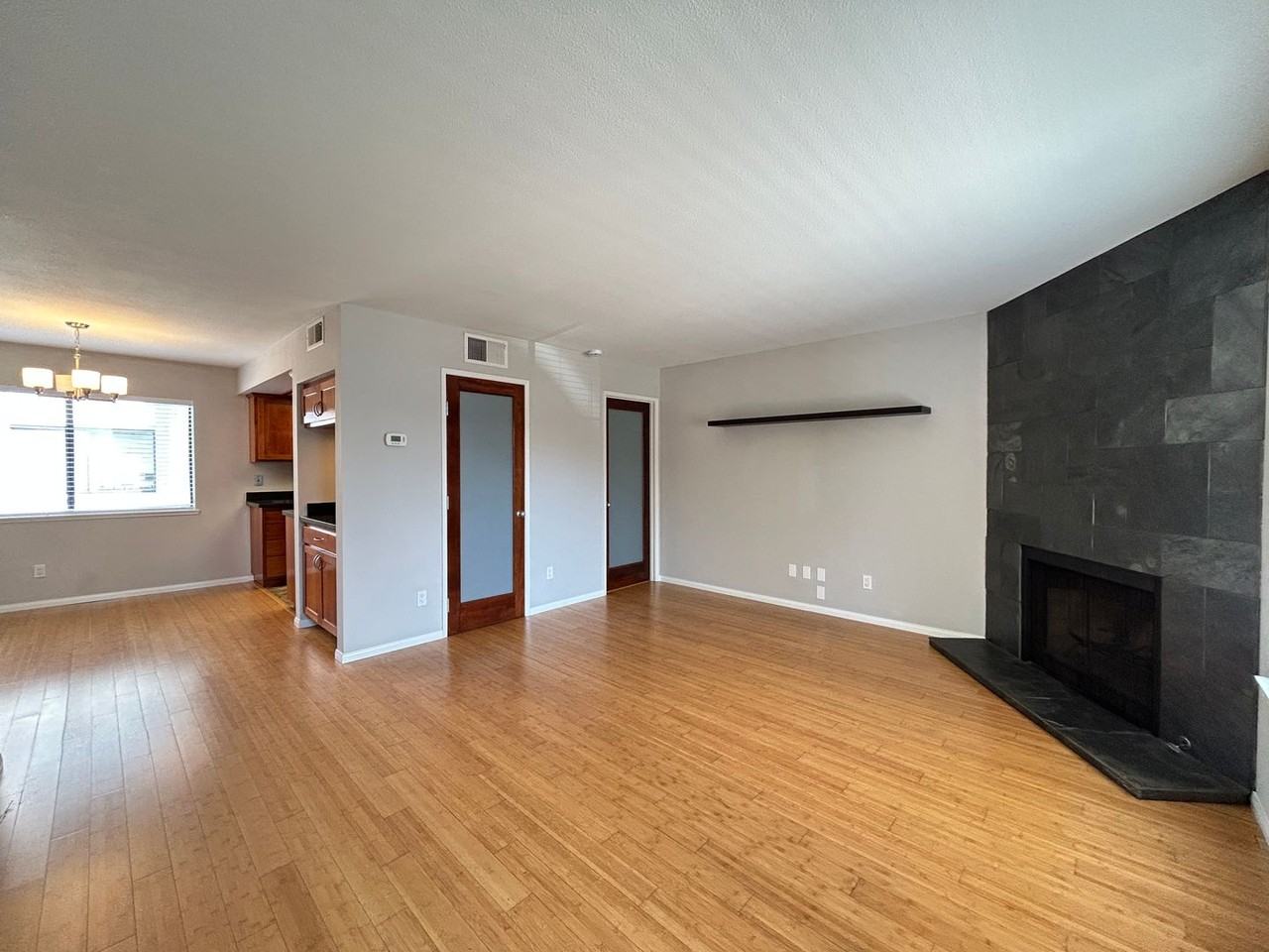 2202 N Broadway #G - Photo 5 of 21