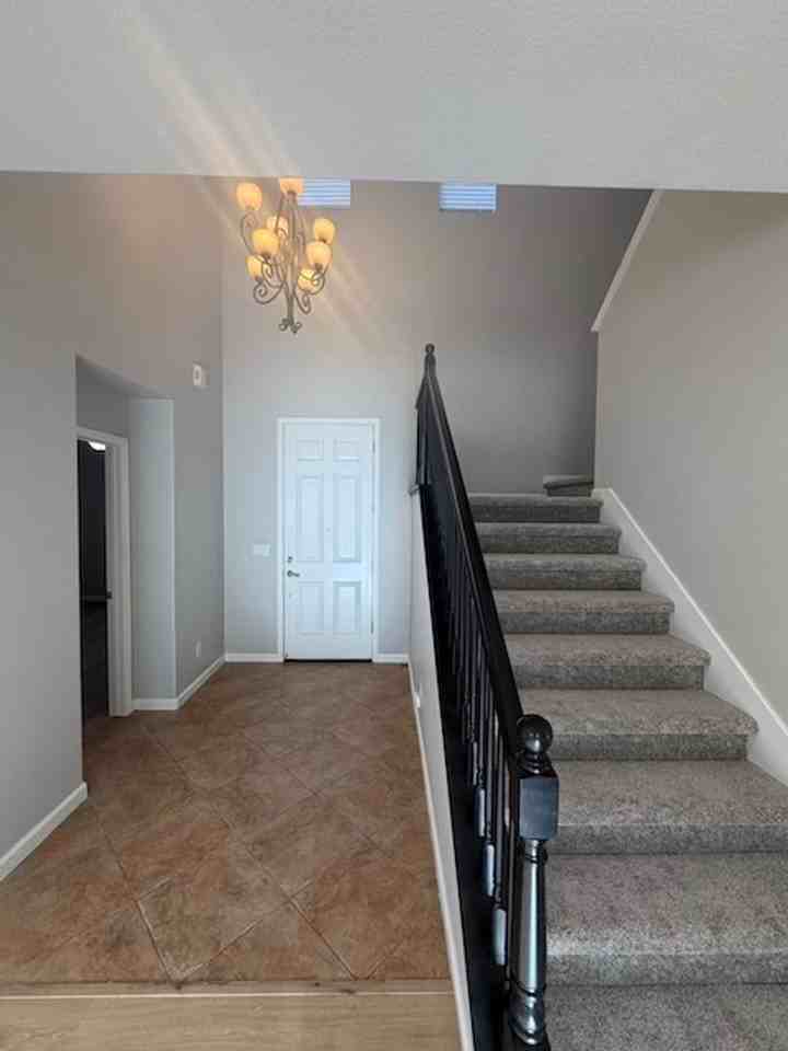 1610 Abilene Cir - Photo 2 of 20