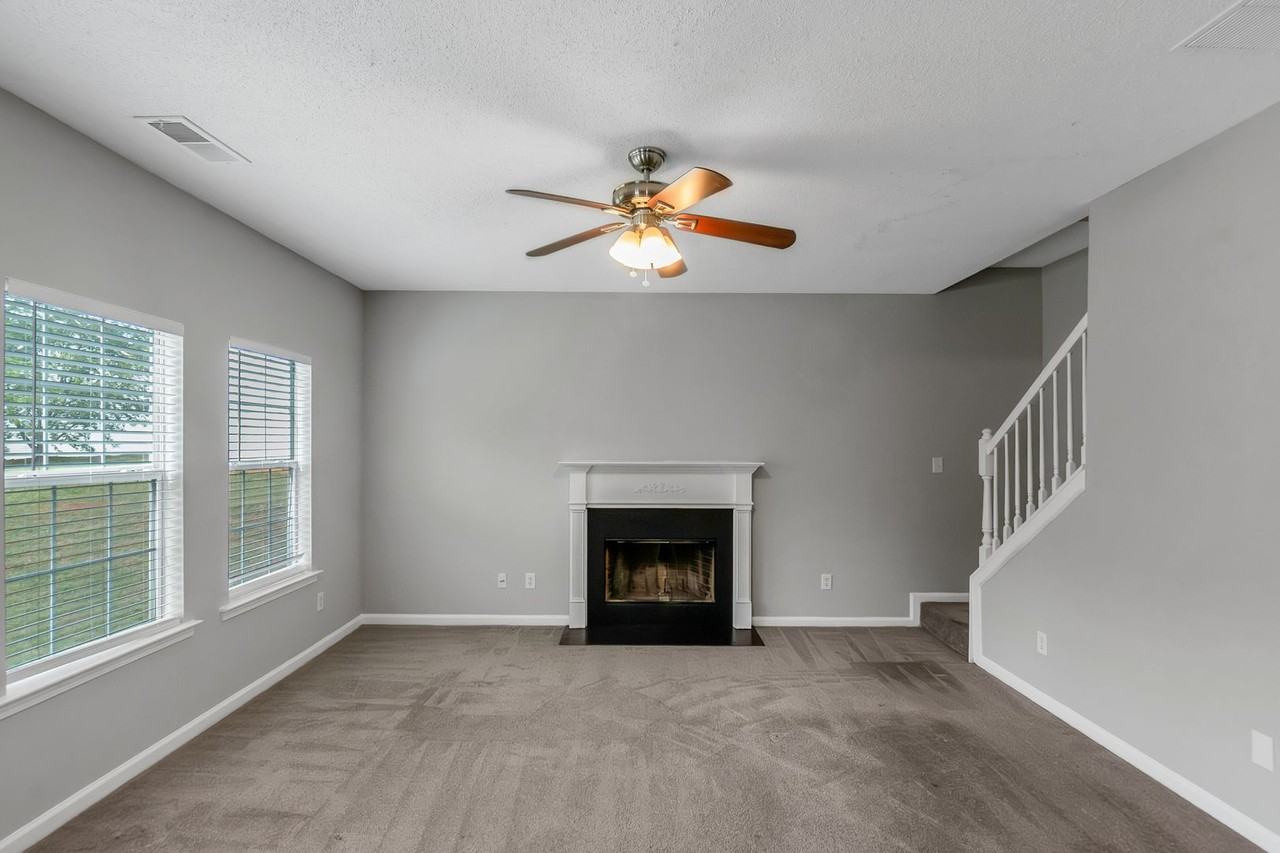 725 Crystal Bay Rd - Photo 5 of 31