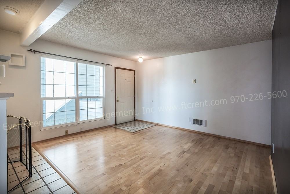 1301 University Ave #C301 - Photo 2 of 30