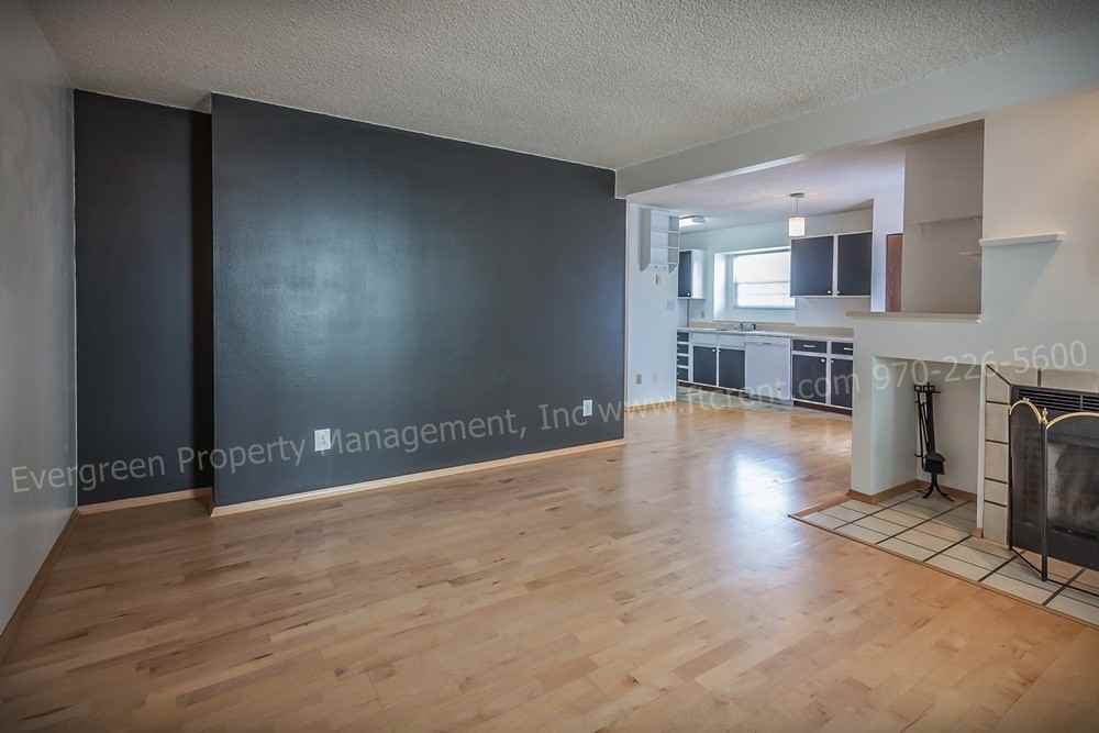 1301 University Ave #C301 - Photo 6 of 30
