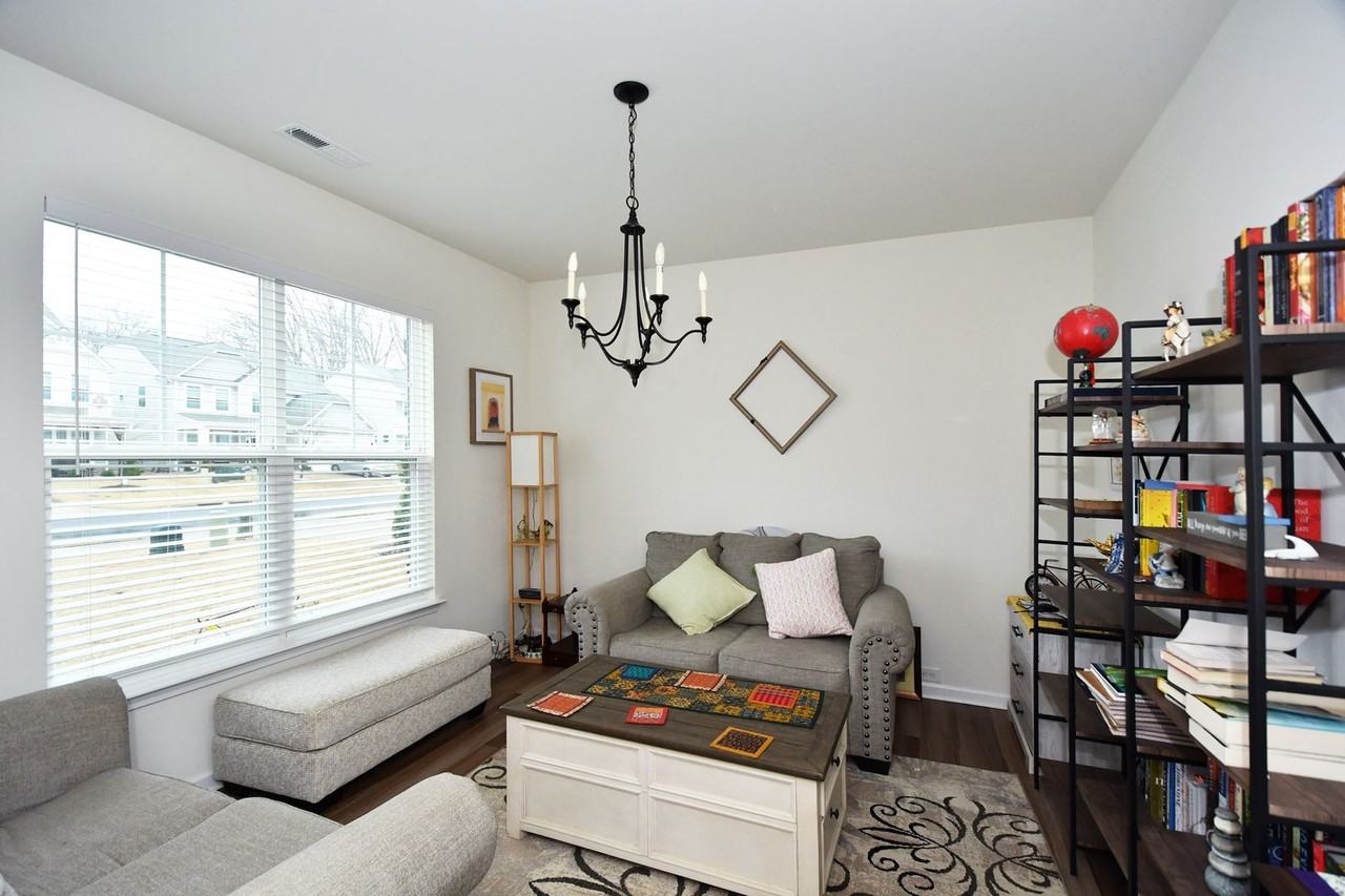 128 Suggs Mill Dr - Photo 4 of 24