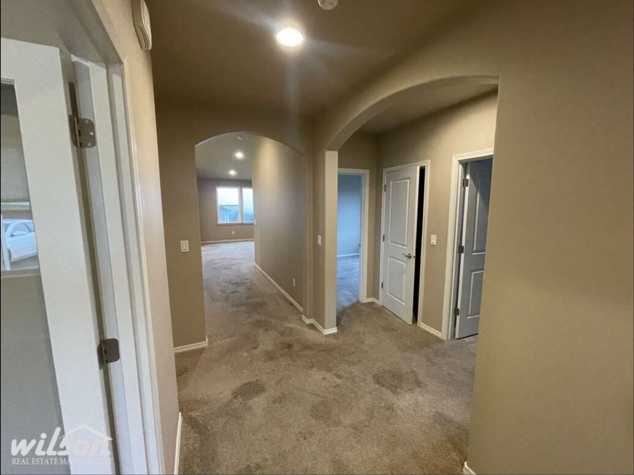 5300 Sage Way - Photo 3 of 23