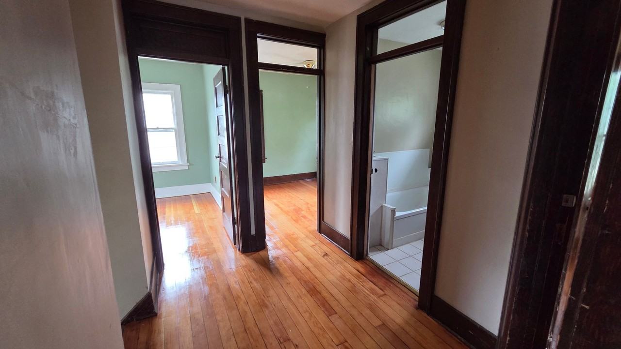 511 5th Ave Nw - Photo 6 of 25