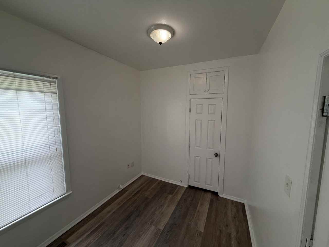 309 Delaware Ave - Photo 3 of 8