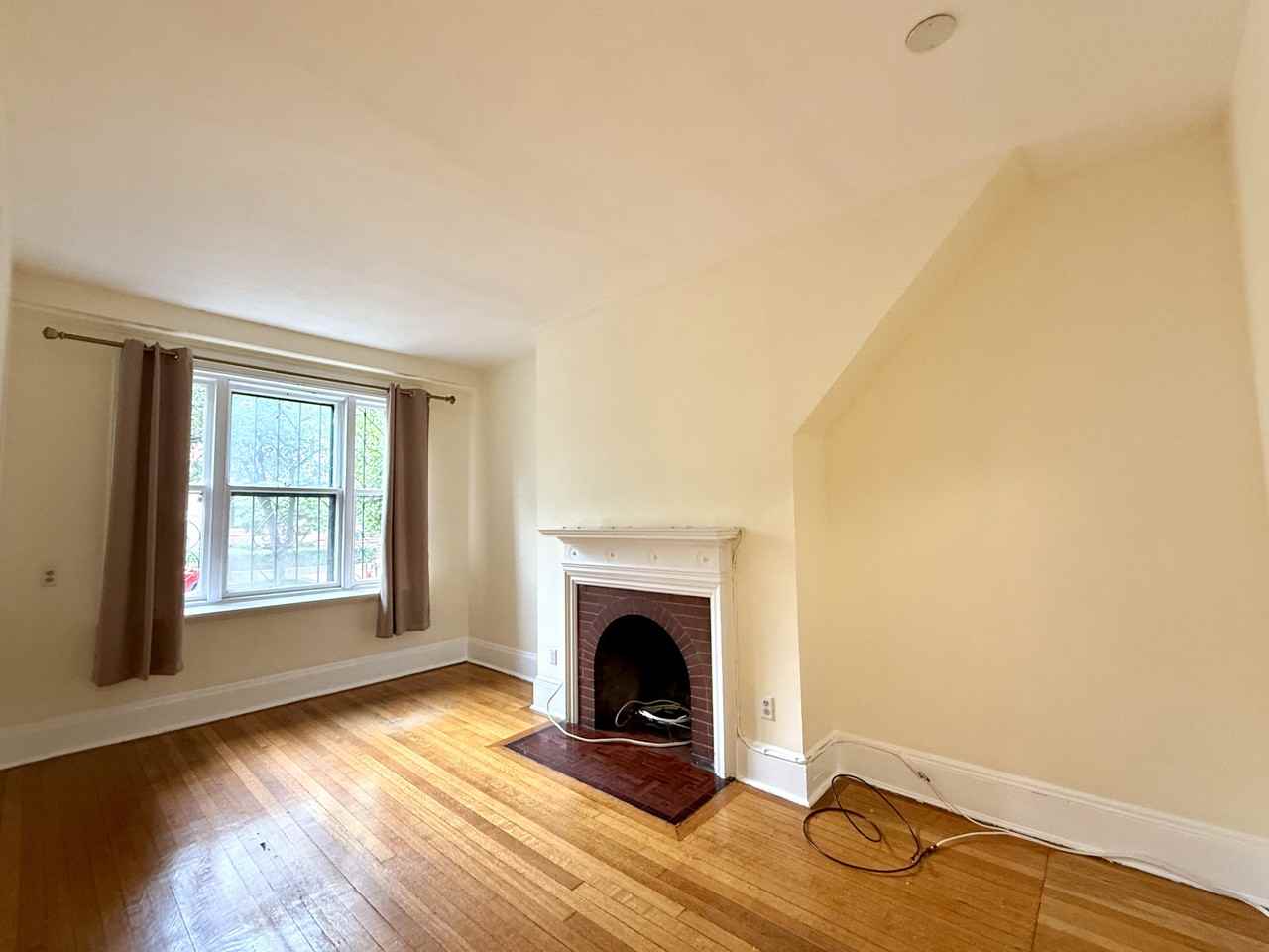188 Marlborough St #3A