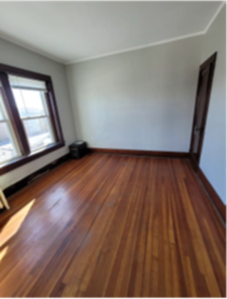 211 N Maple St - Photo 5 of 5