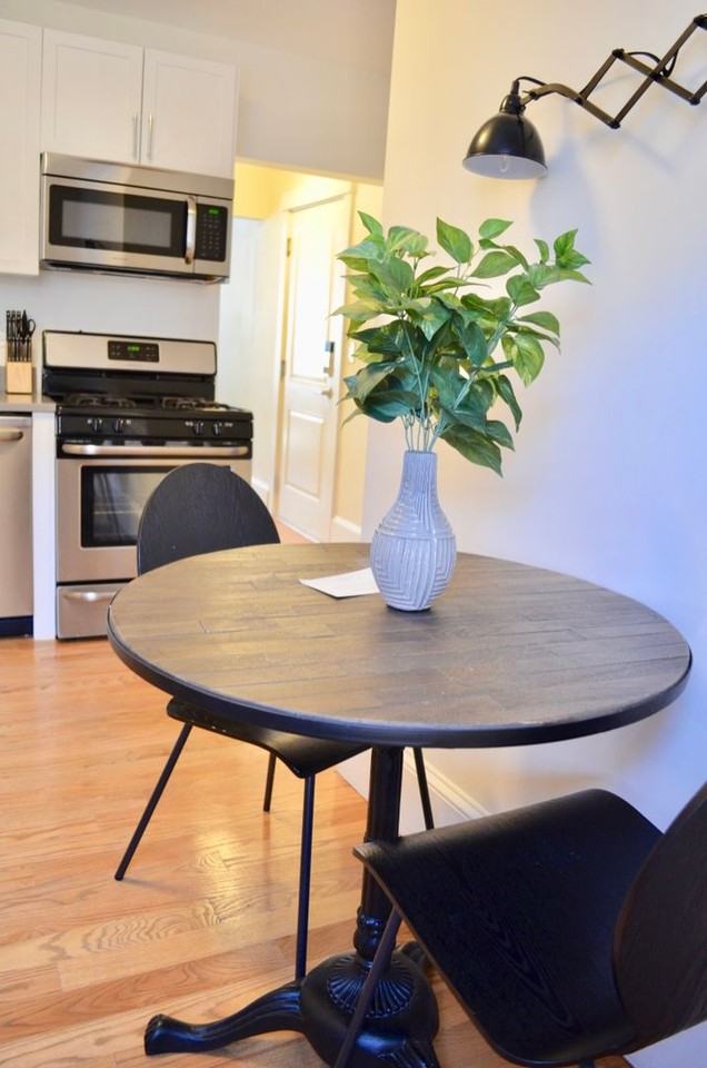 40 E Springfield St - Photo 3 of 12