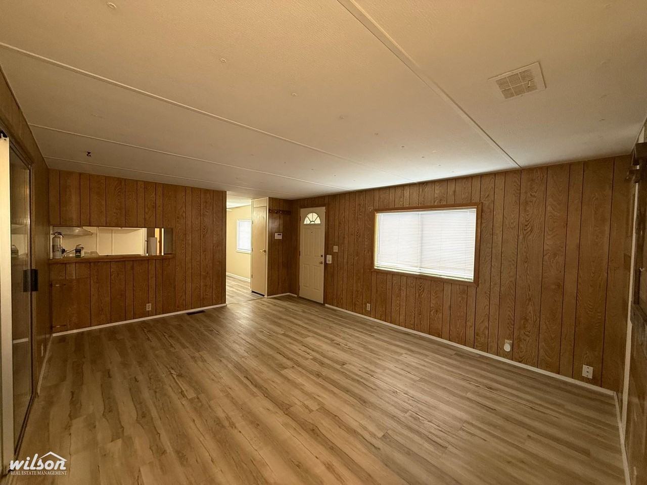809 W Washington Ave - Photo 3 of 16